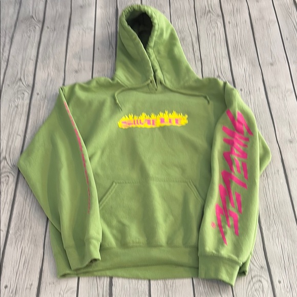 Rapper Swae Lee 2020 Tour Merch Green Sweatshirt Size M Rare - Picture 1 of 9